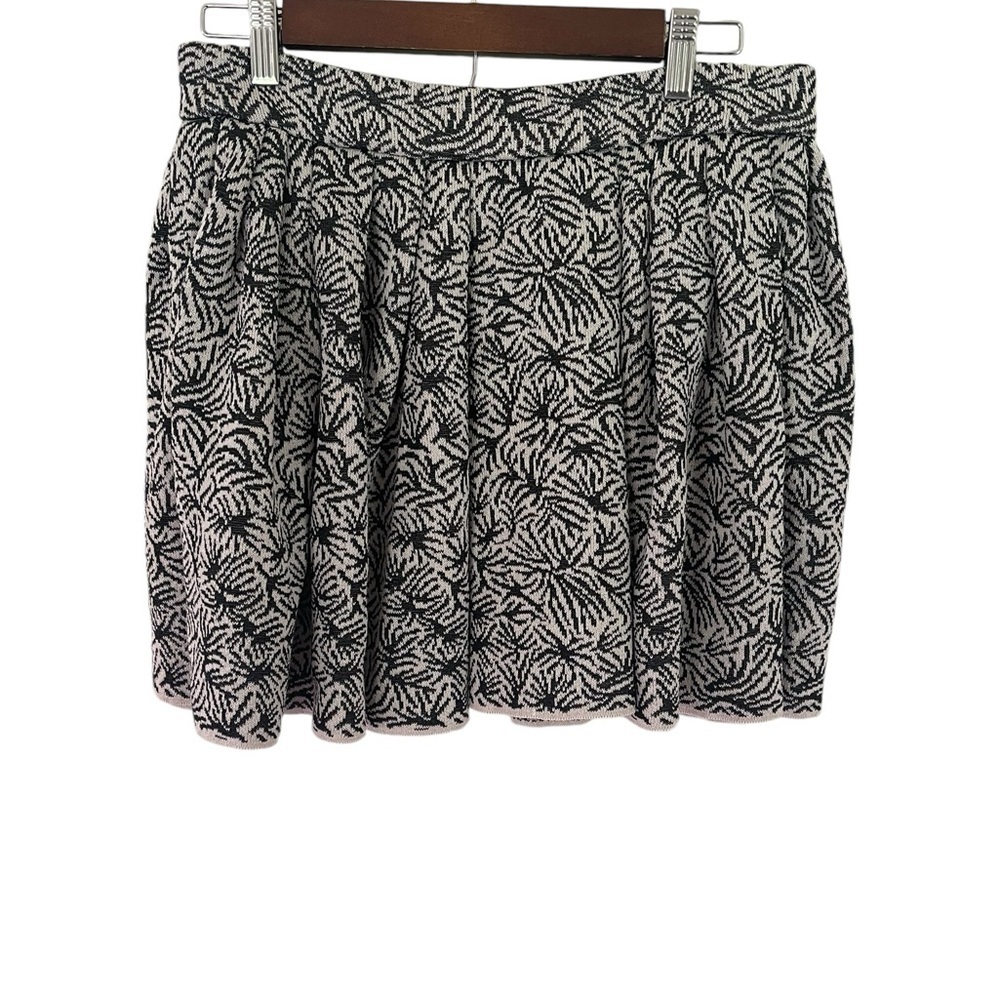 Thierry Colson‎ Wool Mini Skirt Black Cream  Pleated Size Small New